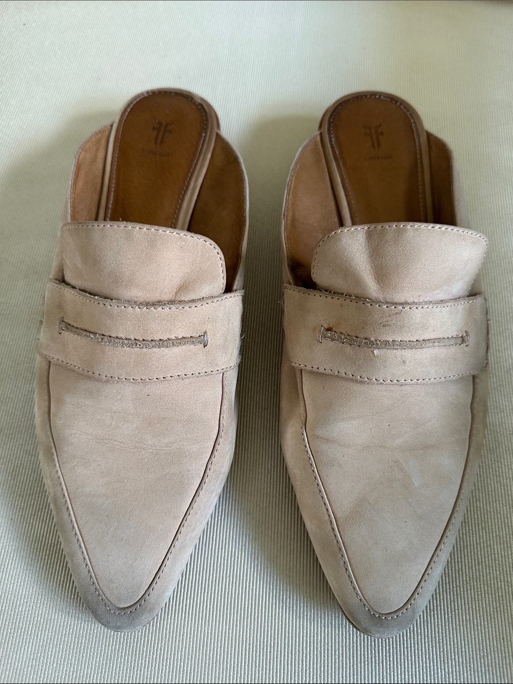 Frye Suede Slip-On Mules in Light Tan size 9